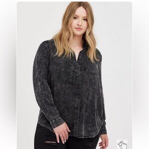 Torrid 00x 10 Button Down Shirt Twill Mineral Wash NWT